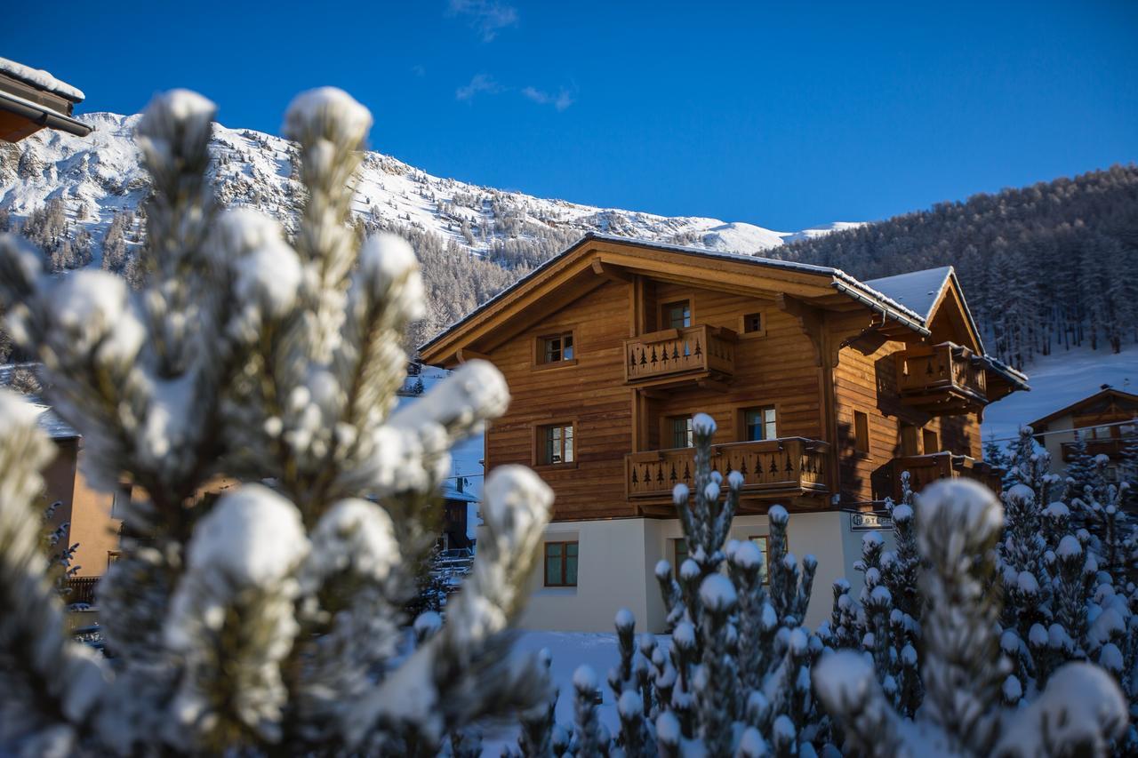 Les Fleurs Bleues Aparthotel Livigno Luaran gambar